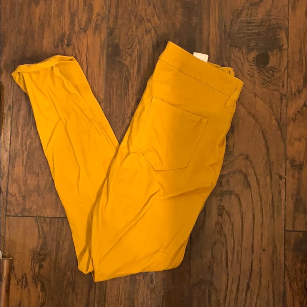 Mustard Mid-Rise Skinny